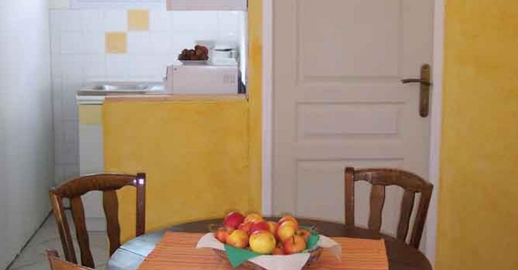 Hotel L'Hermitage Des 4 Saisons La Gonterie-Boulouneix Zimmer foto